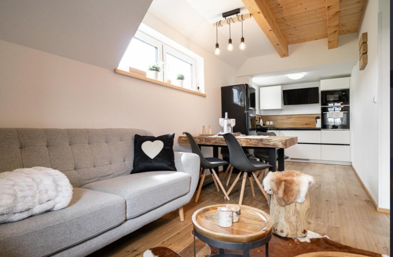 Woodhome - Luxury Mountain Apartment Horni Mala Upa Ngoại thất bức ảnh